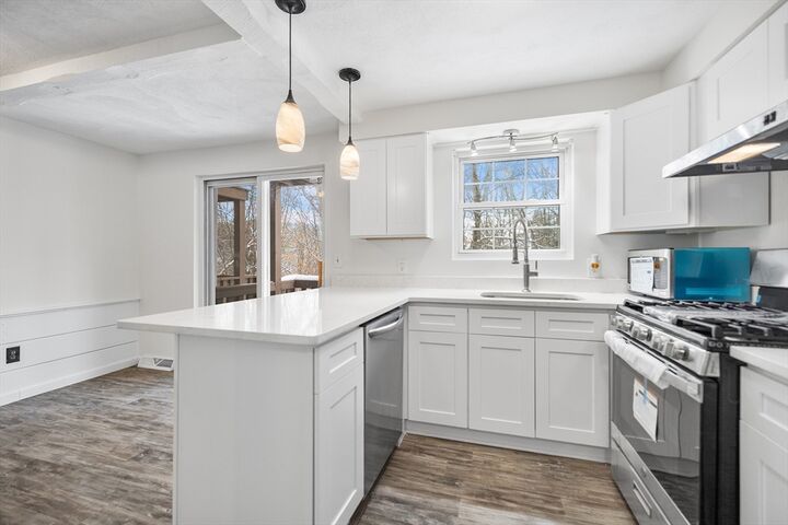 Property Photo:  46 Pawtucket Blvd 37  MA 01879 