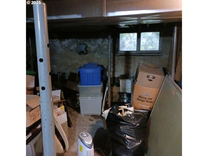 Property Photo: 7128 SE 17th Ave OR 97202