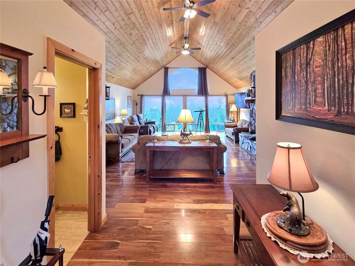 Property Photo: 1028 Circle Drive WA 98282