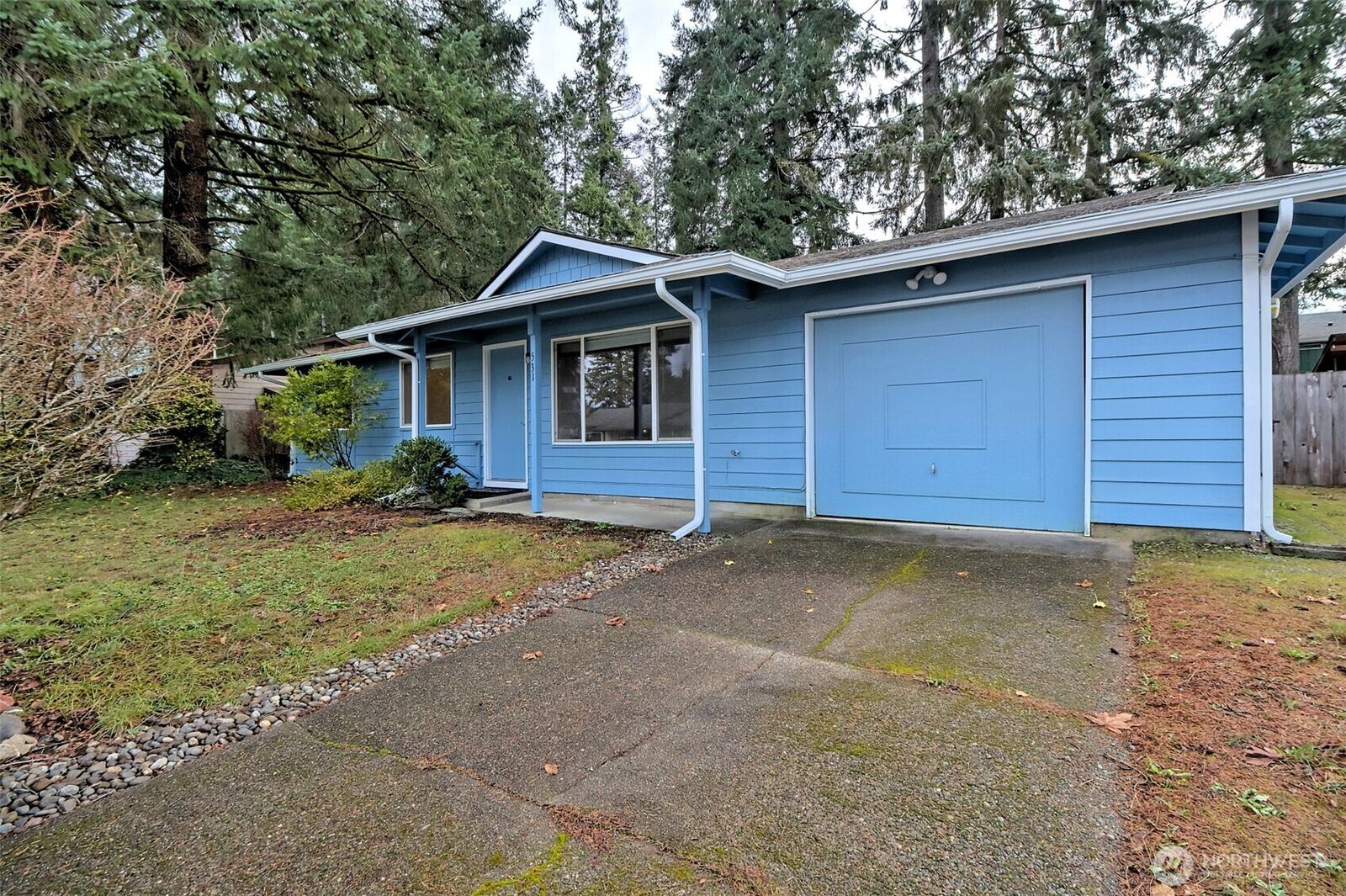 Property Photo: 531 E Birch Street WA 98584