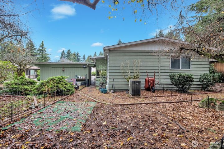 Property Photo: 12502 123rd Street Ct E 35 WA 98374