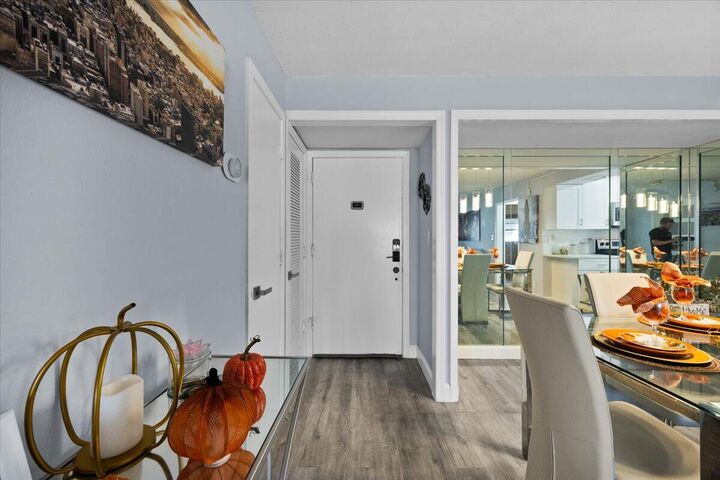 Property Photo: 1428 SE 4th Avenue 140 FL 33441