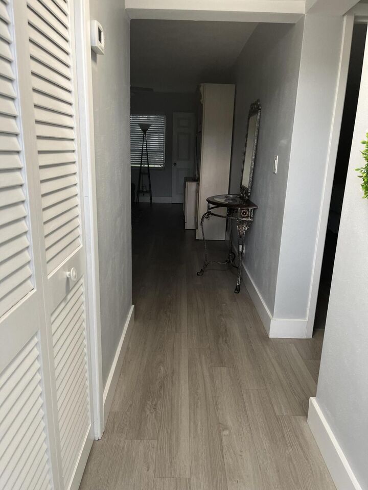 Property Photo: 143 West Court FL 33411