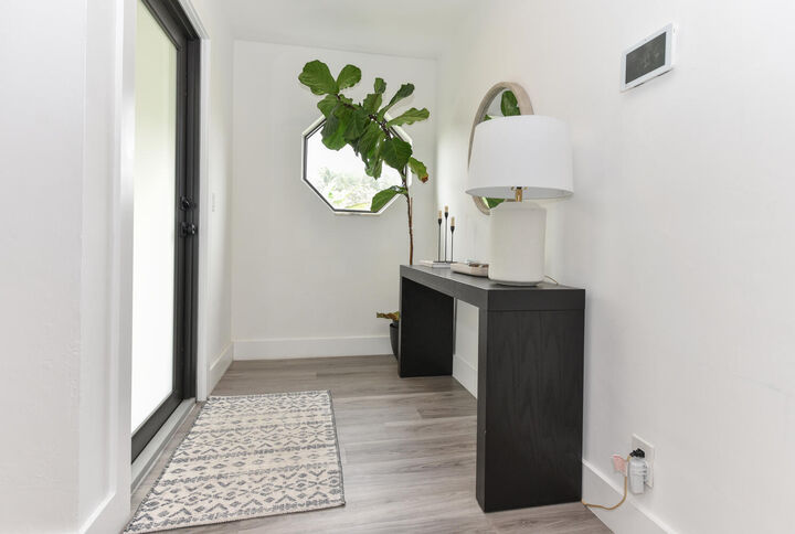 Property Photo: 700 SW 4th Street FL 33486