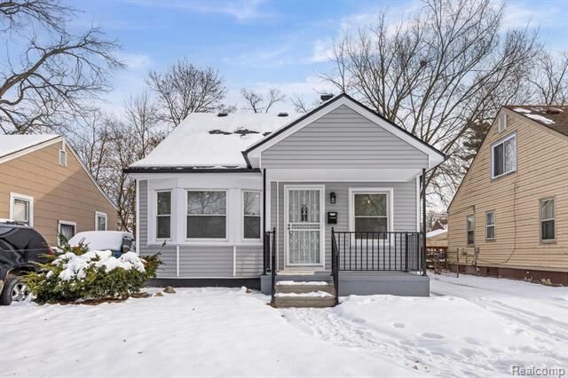 Property Photo: 19320 Grandville Avenue MI 48219