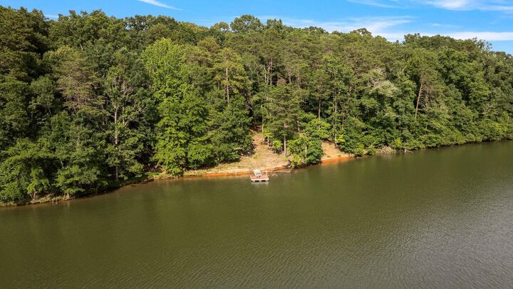 Property Photo: 1215 Buck Creek Road SC 29323