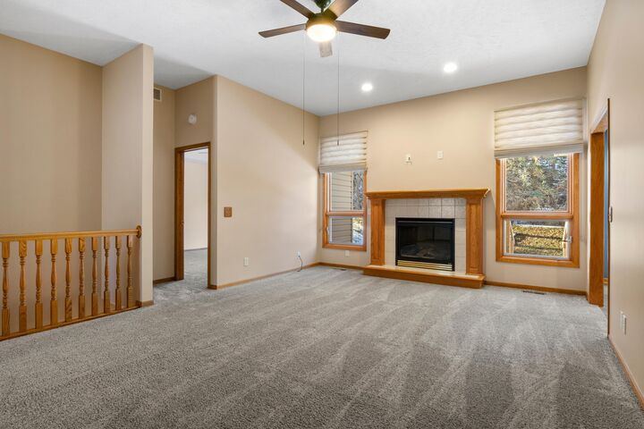 Property Photo: 104 W Ferndale Drive IA 51503