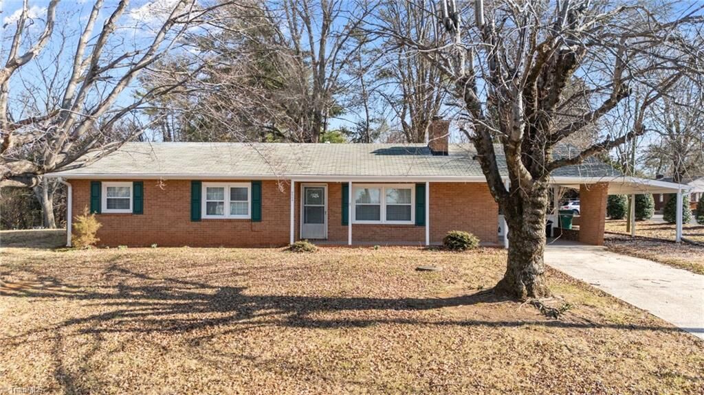 Property Photo:  3805 Littlebrook Drive  NC 27012 