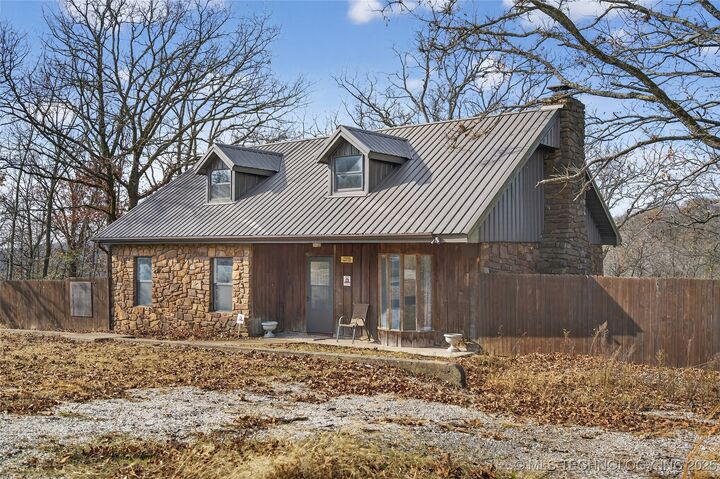 Property Photo: 96890 Hwy 10A Highway E OK 74435