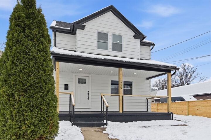Property Photo: 1227 McMinn St PA 15001
