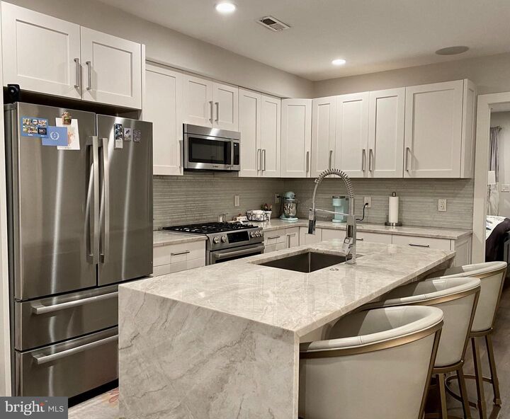 Property Photo: 711 Jackson Street NE 3 DC 20017