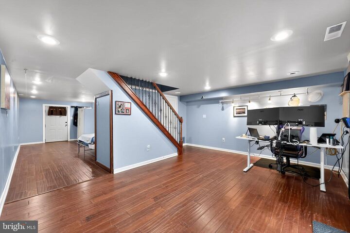 Property Photo: 140 Laureba Avenue NJ 08084