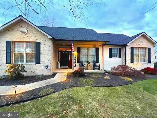 Property Photo:  117 Yale Lane  WV 25419 