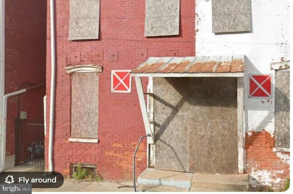 Property Photo:  225 N Pine Street  PA 17403 