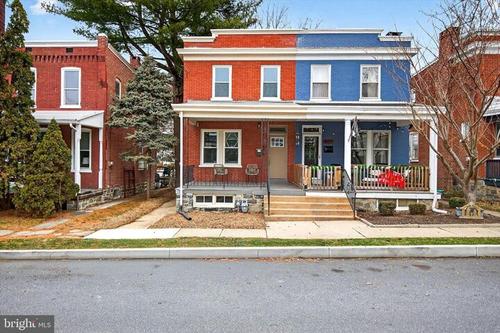 929 Edgewood Avenue  Lancaster PA 17603 photo