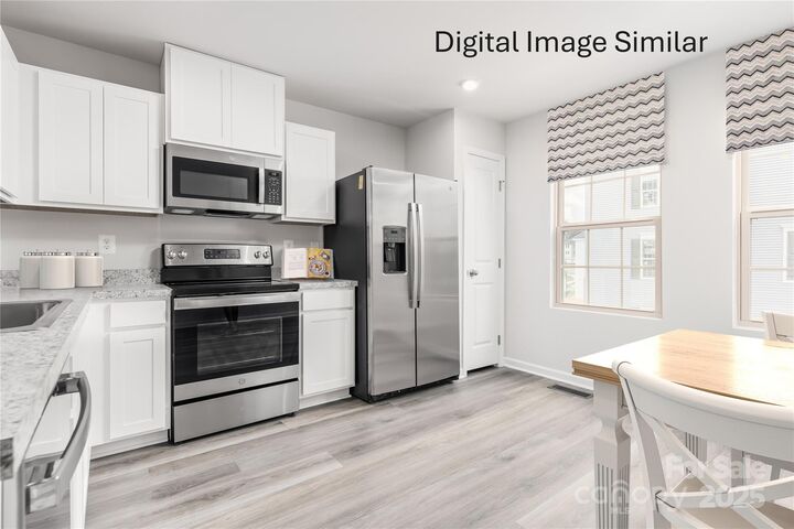 Property Photo: 1431 Richardson Towns Court 1008B NC 28208