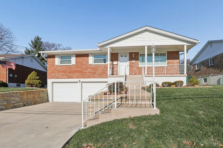 Property Photo: 4996 Donlar Avenue OH 45238