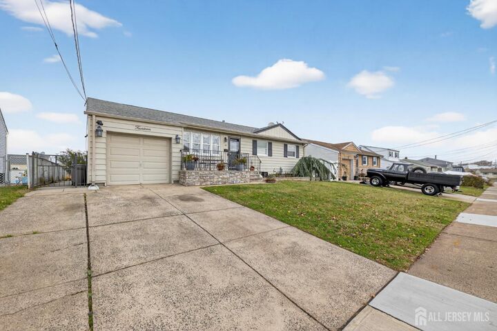 Property Photo:  14 Sunnyside Drive  NJ 07008 