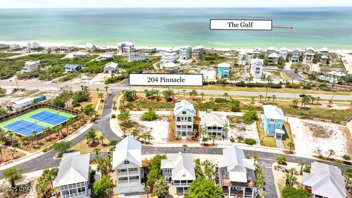 Property Photo: 204 Pinnacle Drive FL 32456