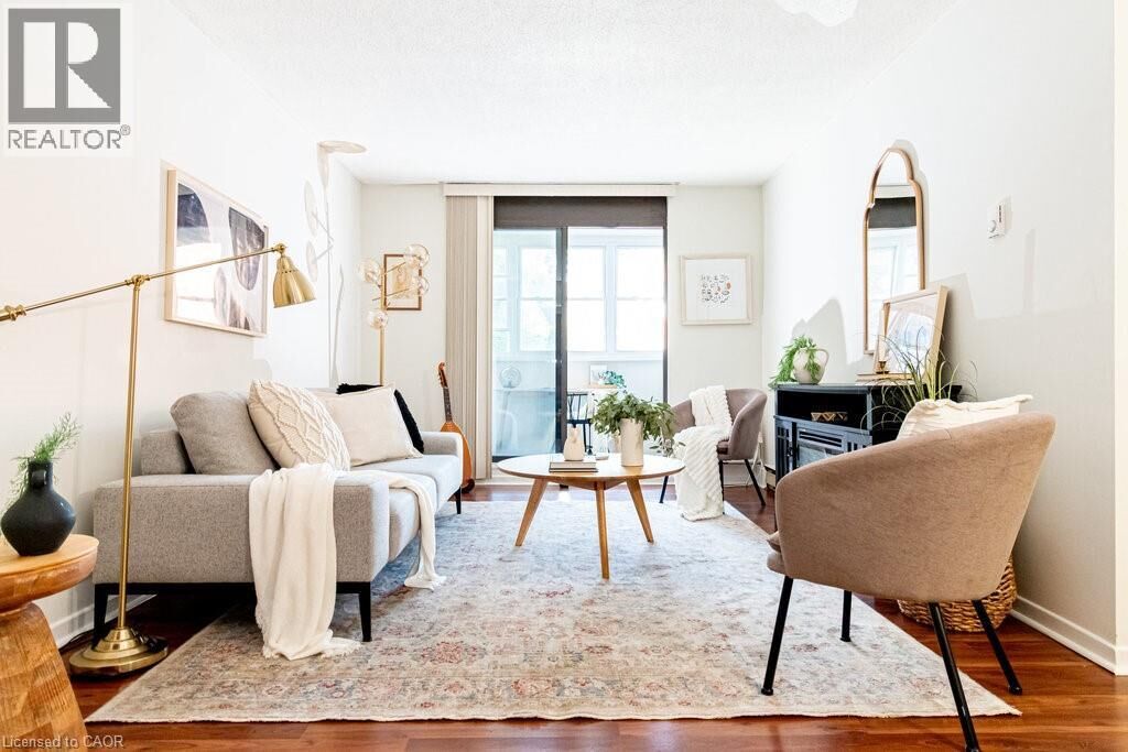 Photo de la propriété:  23 Main Street 205  ON L9H 2P7 