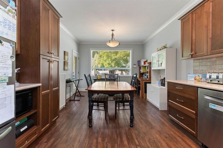 Property Photo:  46364 Bedford Parkway  BC V2R 5N4 