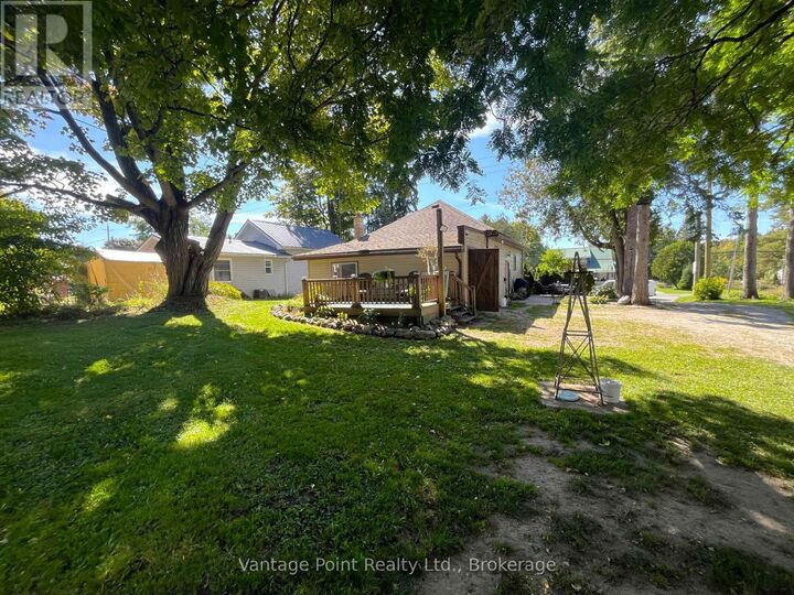 Property Photo:  777007 10 Highway  ON N0H 1R0 