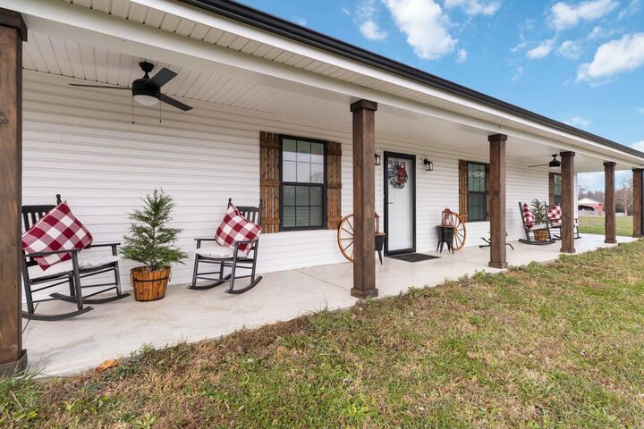 Property Photo: 36 Butcher Estates Road KY 42642