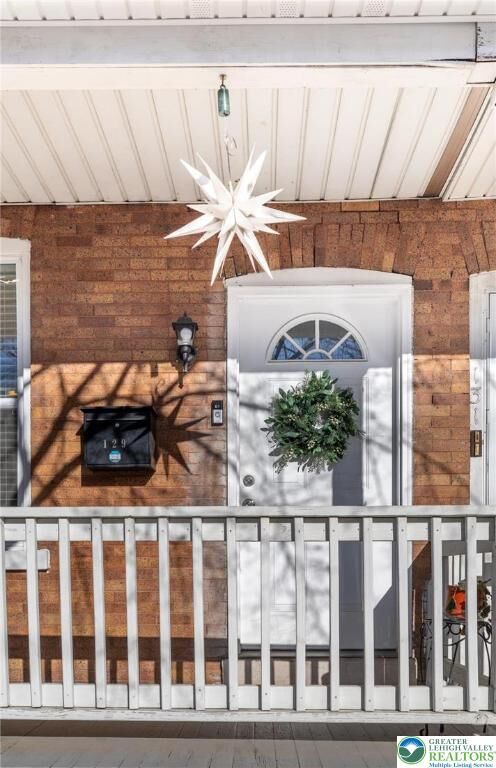 Property Photo:  129 E Goepp Street  PA 18018 