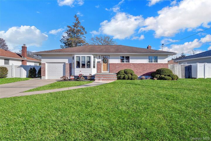 Property Photo: 607 Saint George Avenue NY 11703