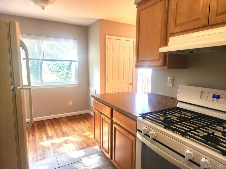 Property Photo:  18 Pavilion Ridge Way 15  NY 10901 