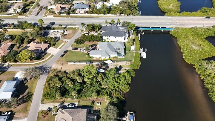 Property Photo: Bayview Drive FL 34275