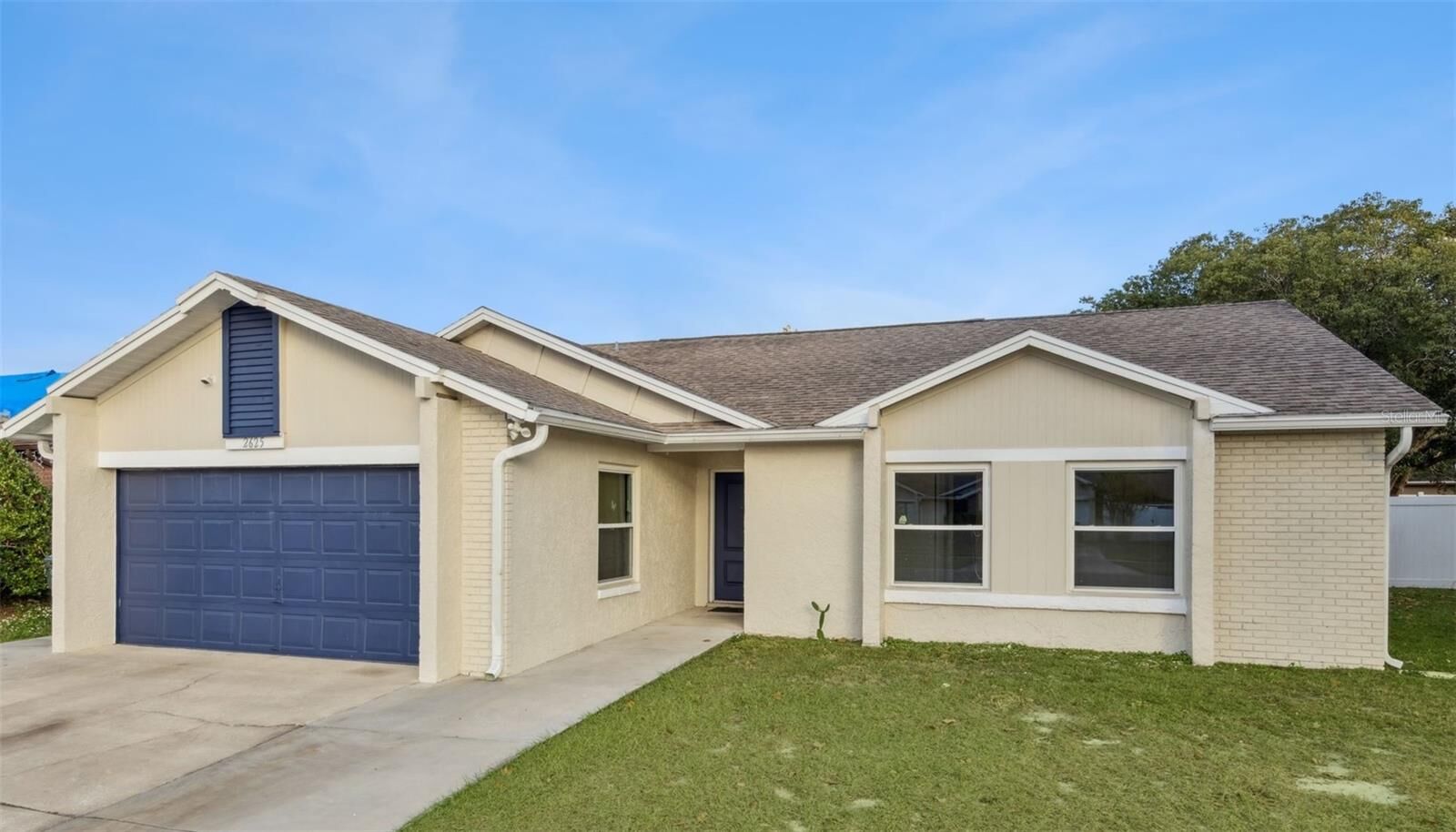 Property Photo: 2625 Mill Run Blvd FL 34744