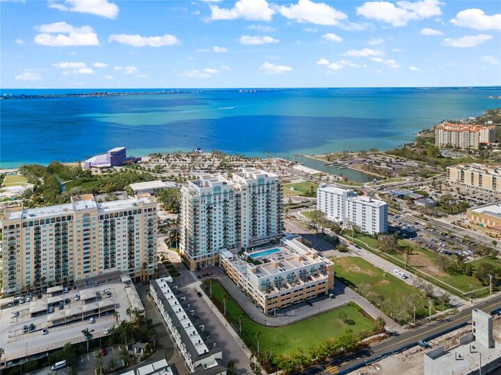 Property Photo: 800 N Tamiami Trail 321 FL 34236