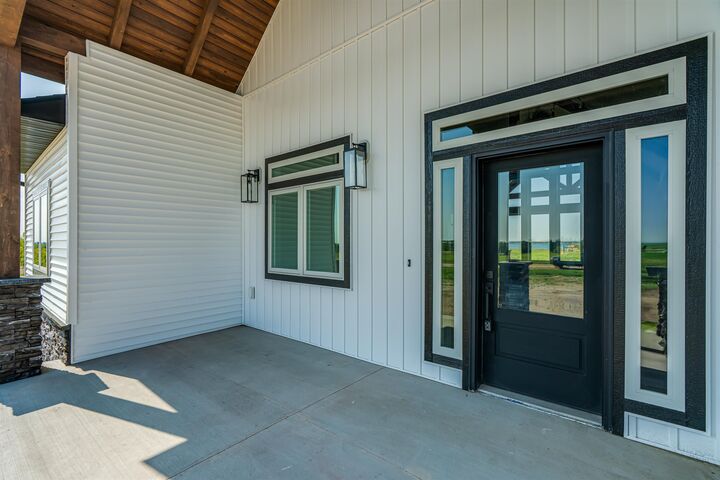 Property Photo: 1265 NW 42L Ave Pheasants Point Subdivision ND 58540
