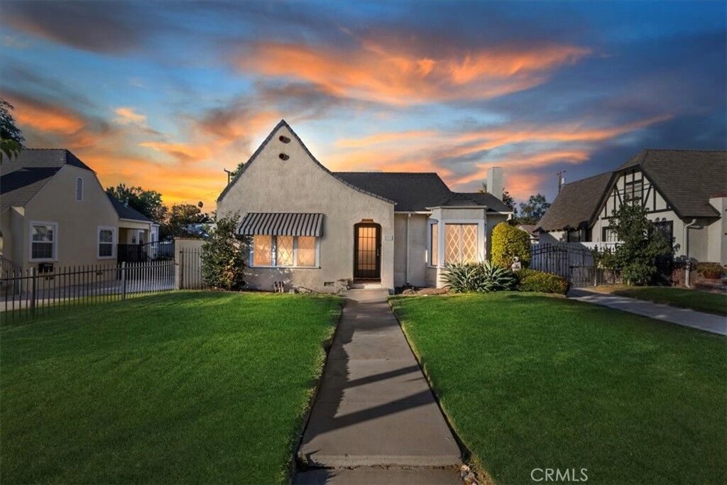 Property Photo:  4311 Sunnyside  CA 92506 
