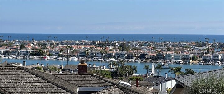 Property Photo:  900 Kings  CA 92663 