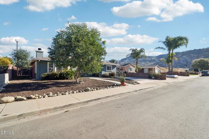 Property Photo:  419 Dartmouth Road  CA 93060 