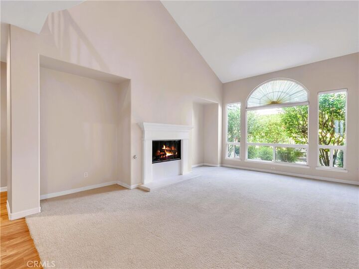 Property Photo:  2972 Avenida De Autlan  CA 93010 