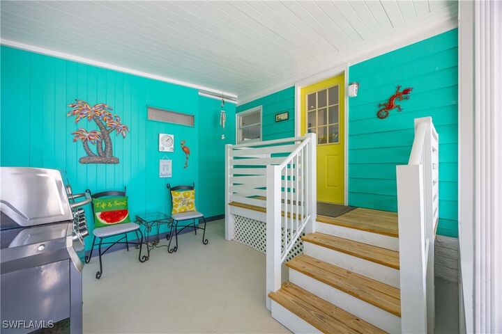 Property Photo: 216 Rookery Road FL 34114