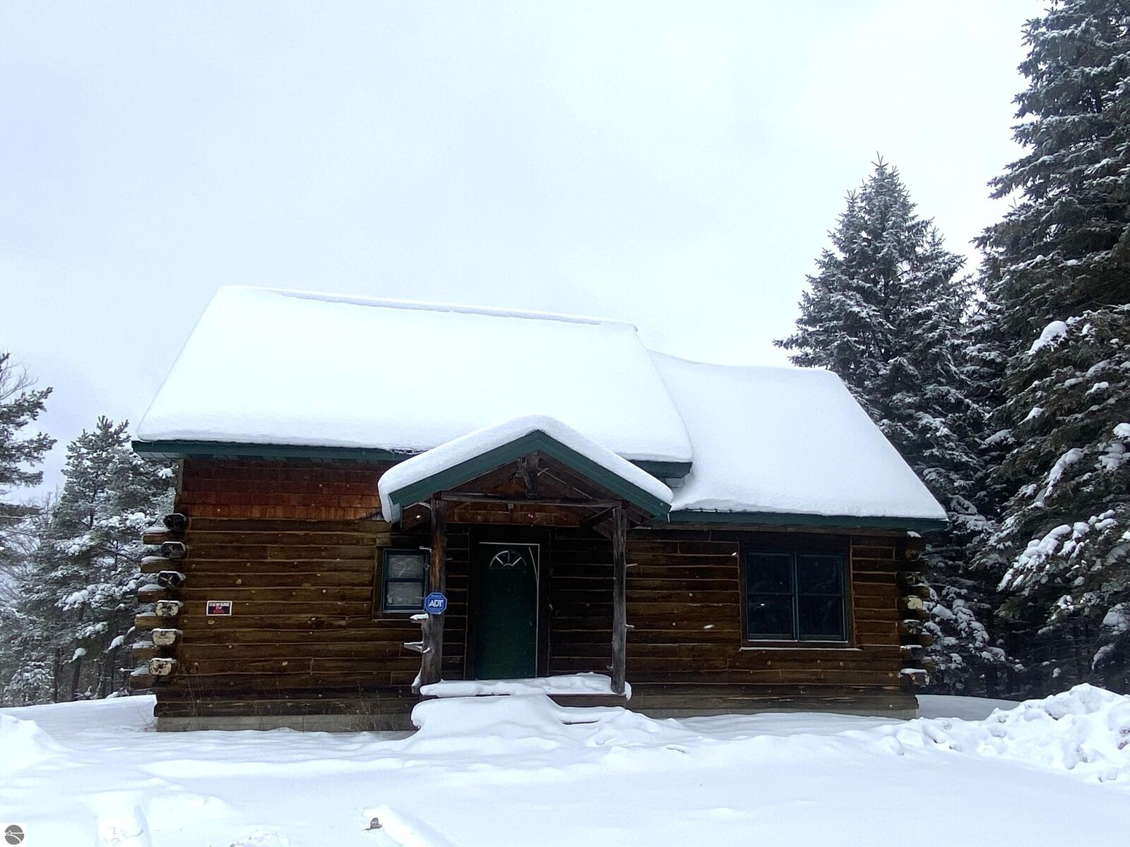 Property Photo: 3434 E 14 Road MI 49663