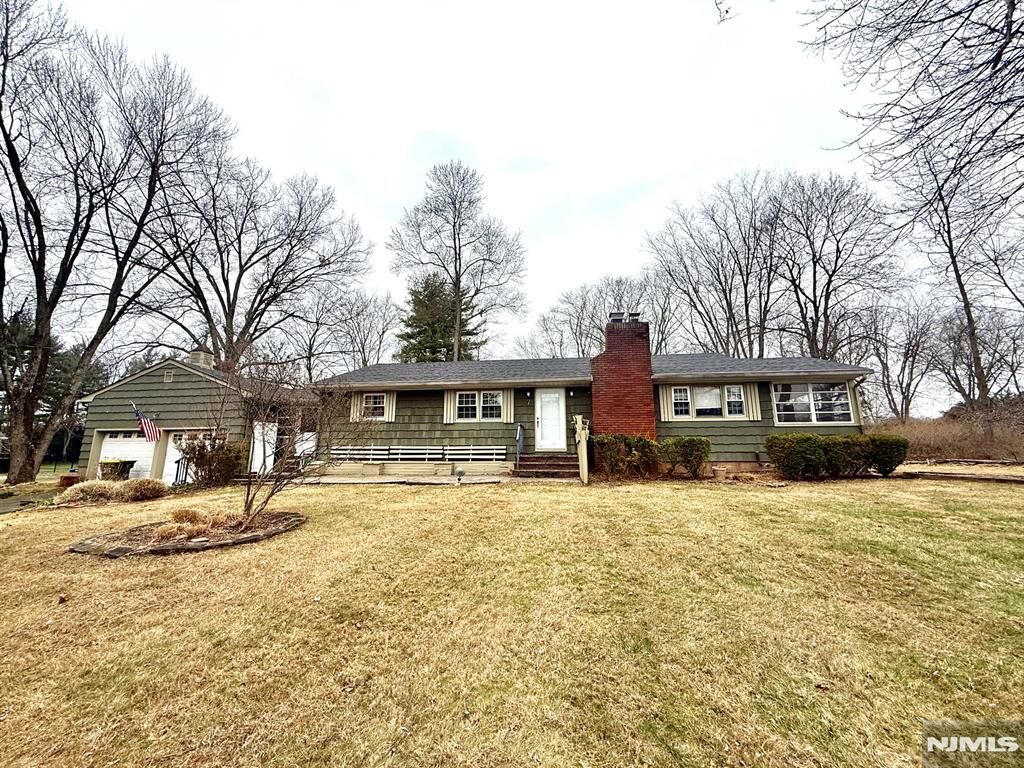 Property Photo:  7 Brady Road  NJ 07059 