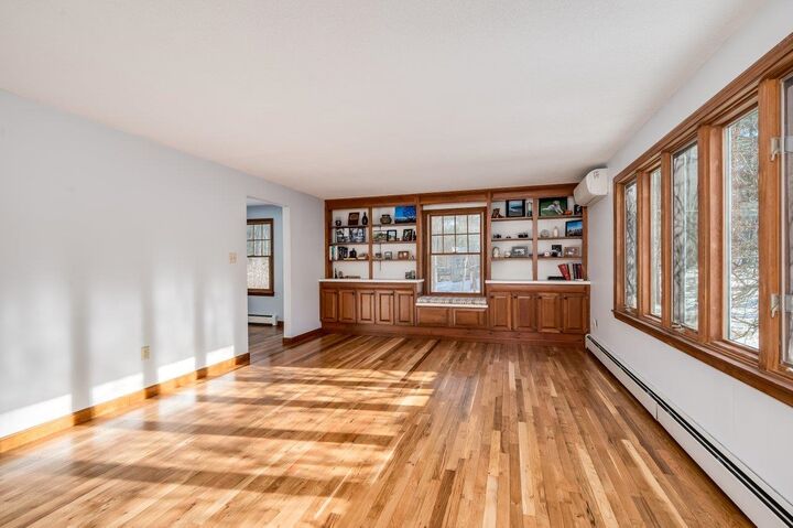 Property Photo: 3 Ambler Way NH 03824