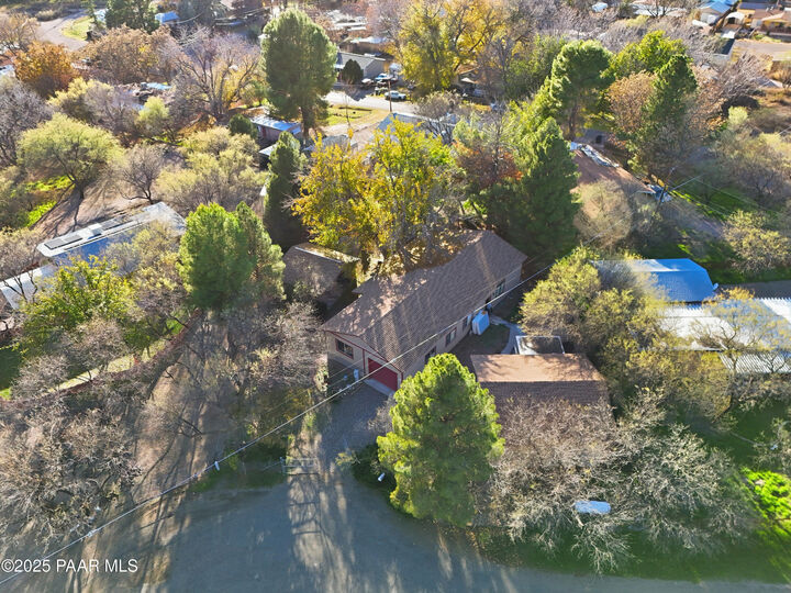 Property Photo: 3761 E Caroline Circle AZ 86322