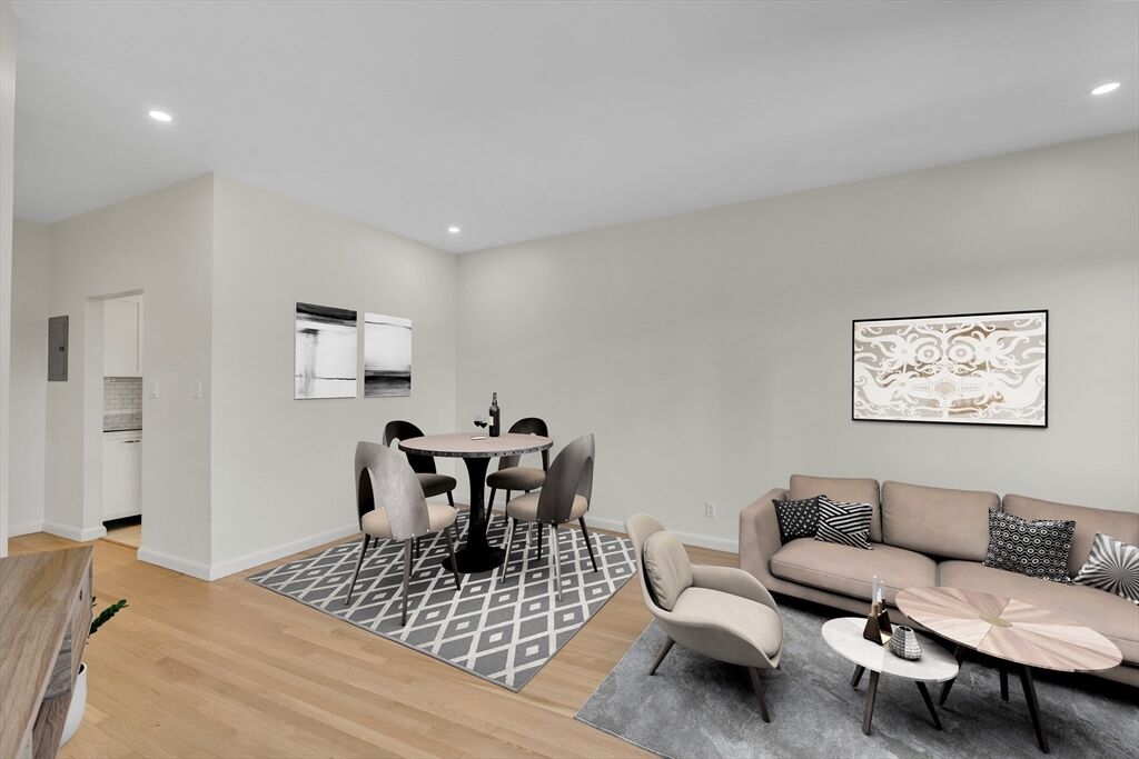 Property Photo:  19 Wiget St 505  MA 02113 