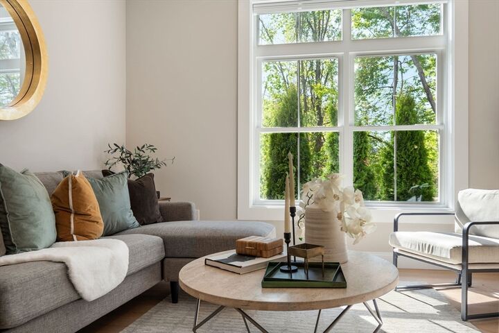 Property Photo:  7 Cross St 102  MA 01887 