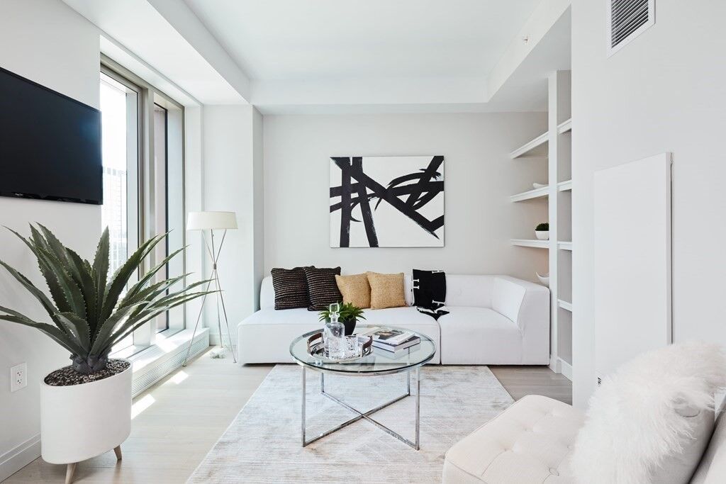 Property Photo:  135 Seaport Blvd 1618  MA 02210 