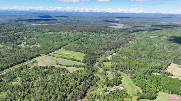 Property Photo: 5544 Township Road 302 AB T0M 0R0
