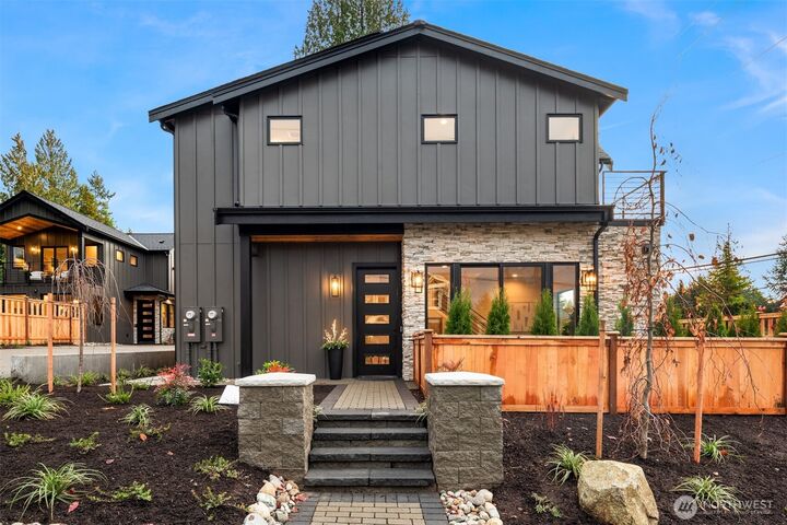 Property Photo: 10805 NE 60th Street WA 98033