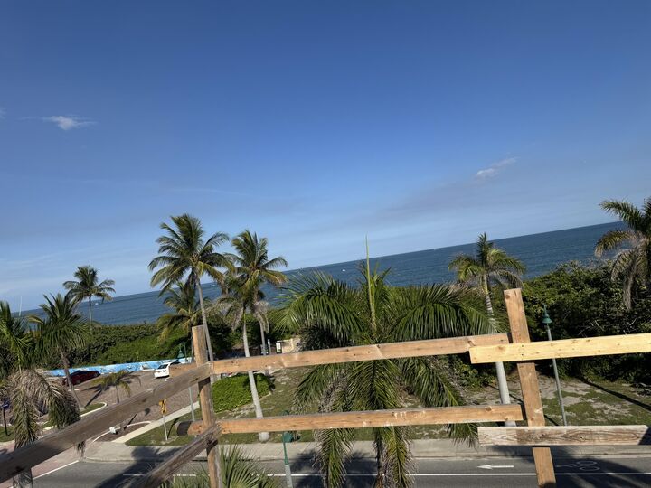 Property Photo: 527 Coral Sands Way FL 34949