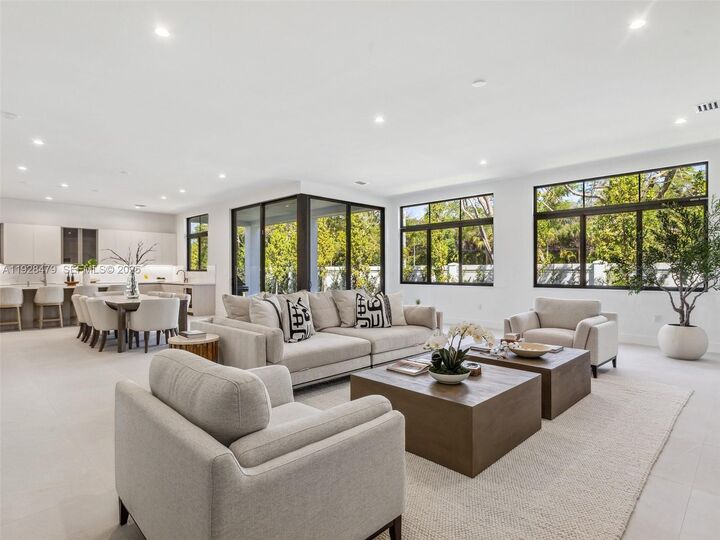 Property Photo: 7285 SW 72nd Ter FL 33143